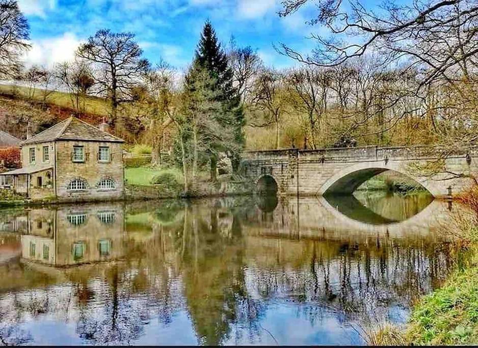 Gorgeous Cozy Cottage With A Heritage Feel, Walks, Pubs & Wood Burner Tideswell Exterior foto